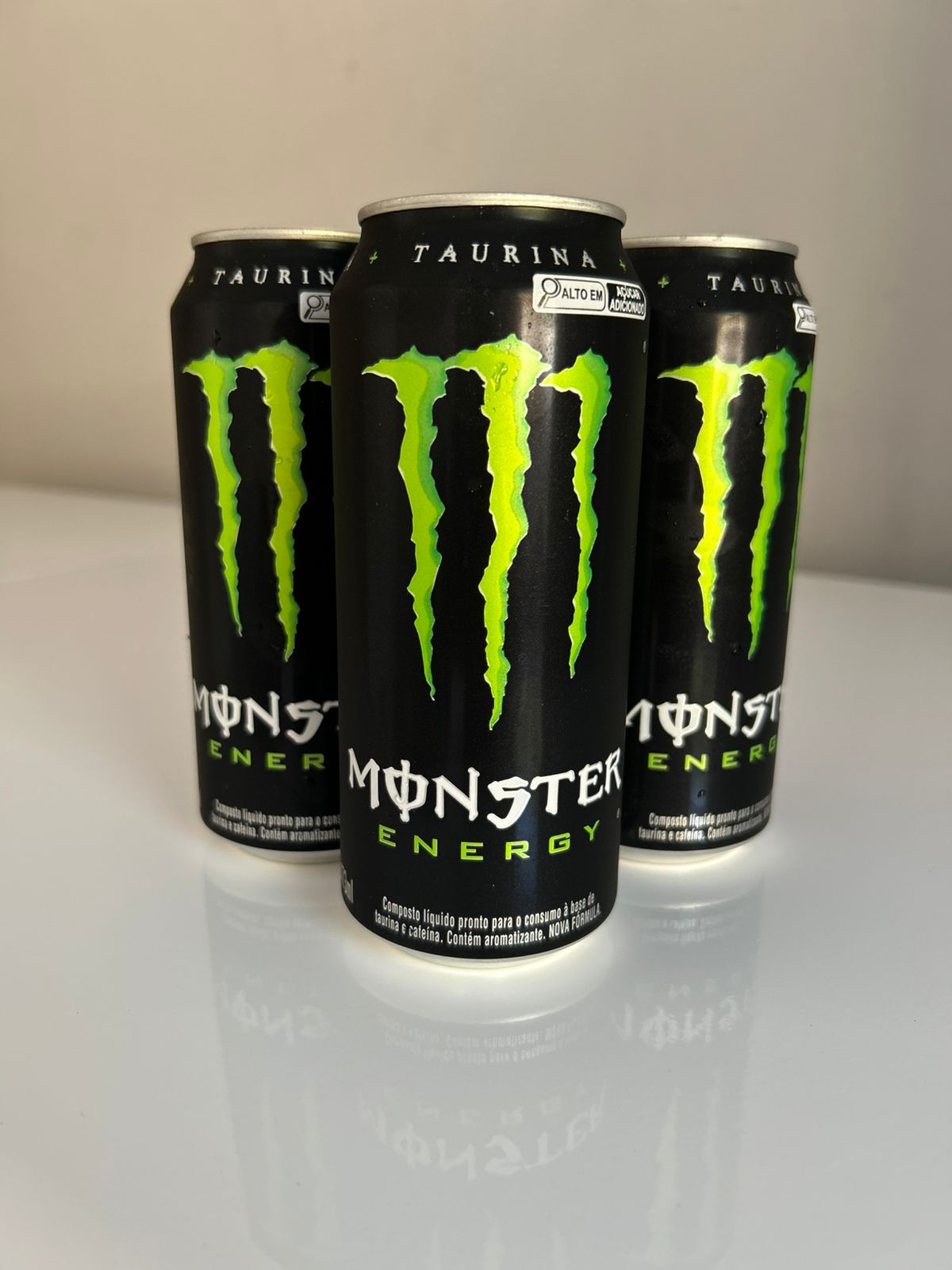 monster tradicional